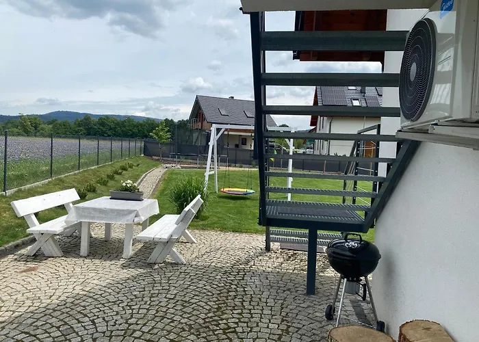 アパート Liliowy